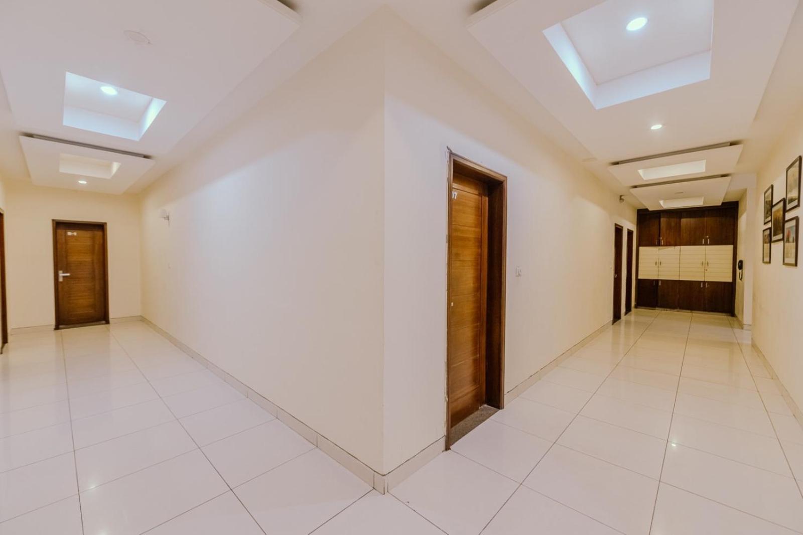 Hotel Fortune Plaza Adžmér Exteriér fotografie